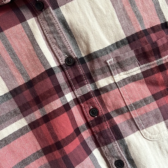 WindRiver Button Up Plaid - Picture 2 of 4